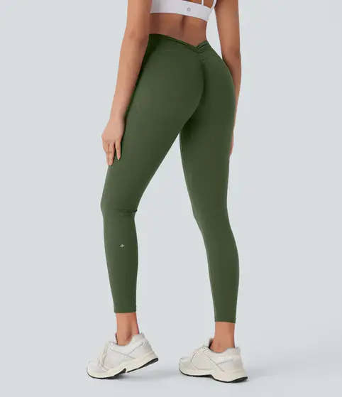 LL™ V-Back Butt Lift Leggings with Pockets